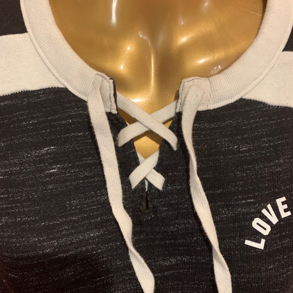 Cool and stylish PINK shirt - Picture 2 of 10